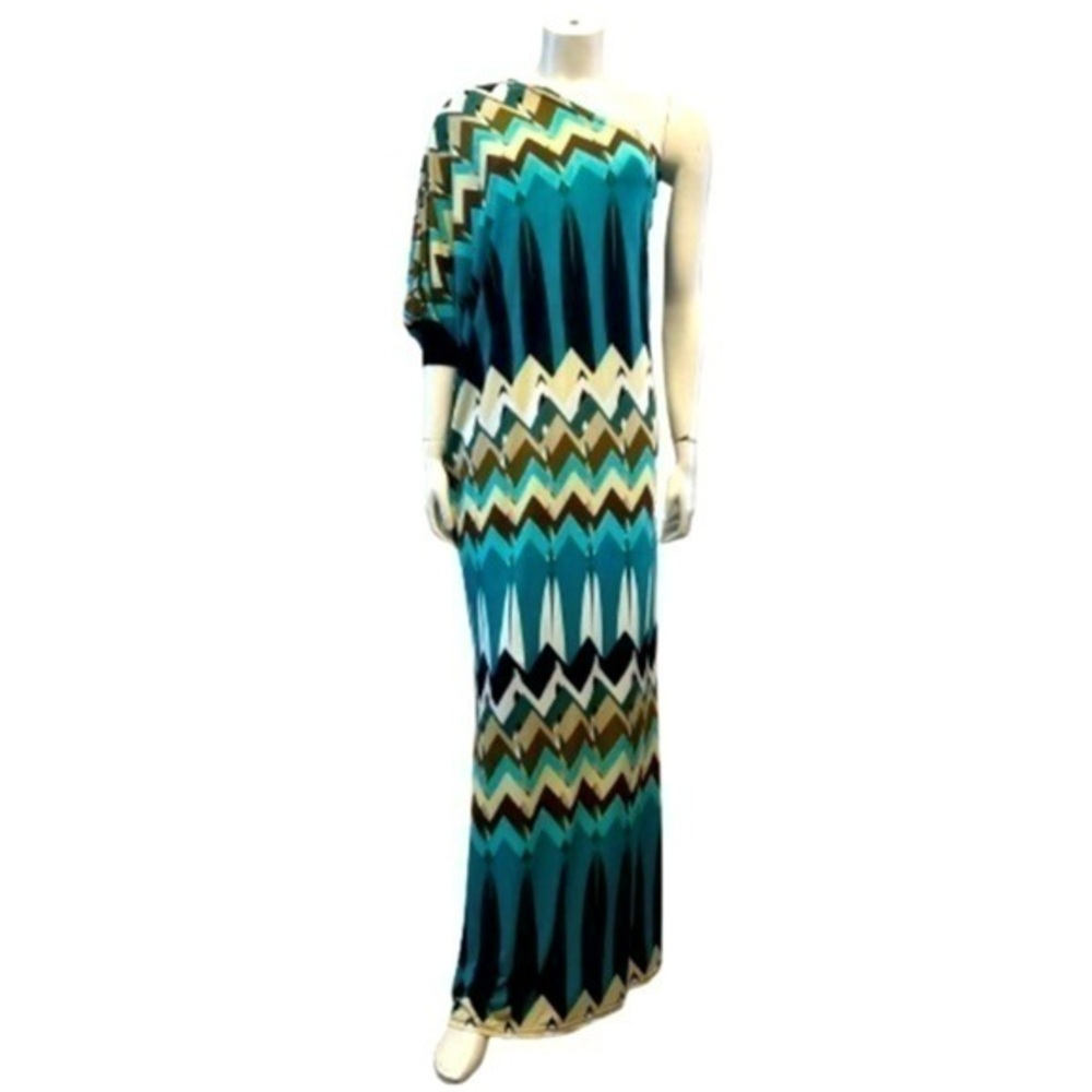 OXYGENE beautiful long one shoulder dress. Size s/m. Can fit 6-10. New condition